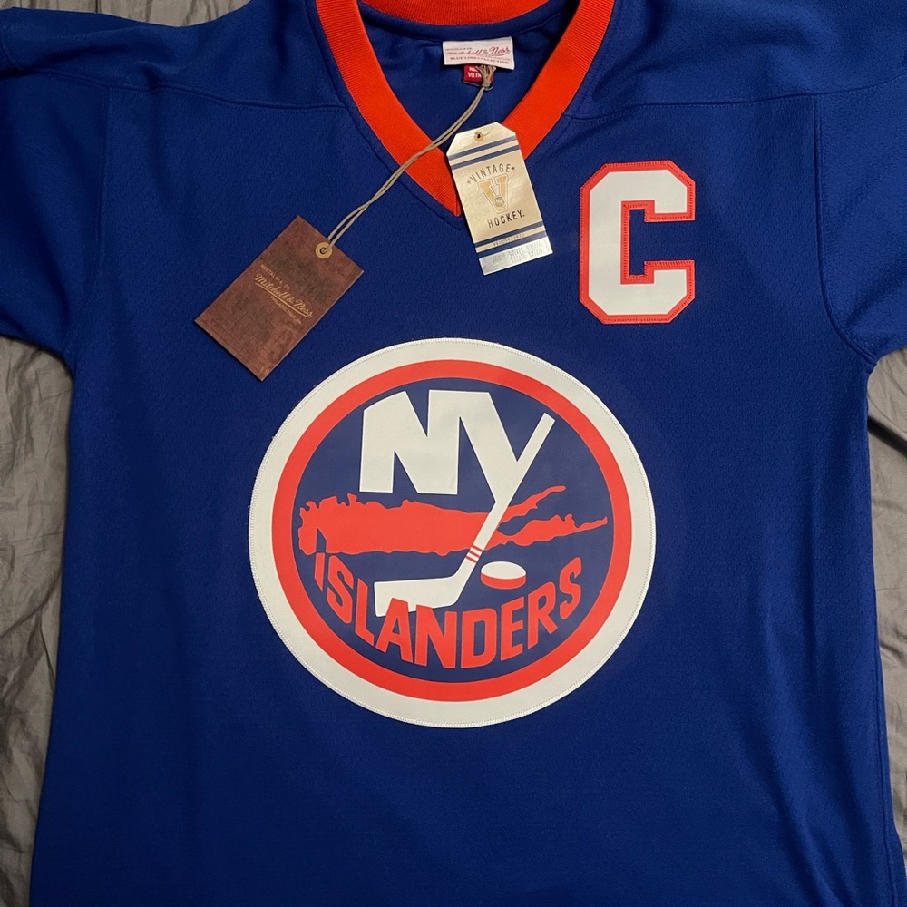 Mitchell & Ness 1982-83 Denis Potvin Jersey - Blue, White, Red
